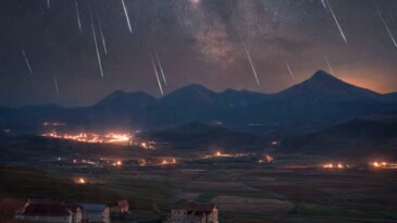 Çıldır Gürcistan semalarında meteor yağmuru