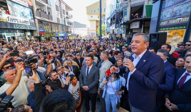 YENİ Parti Lideri Özgür Özel’in Ardahan Ziyareti