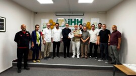 AK Parti Ataşehir İlçe Başkanı Burak Çifci’den İHH Ataşehir Şubesi’ne Ziyaret