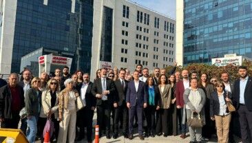 Ataşehir Belediye Meclisi’nde Protesto