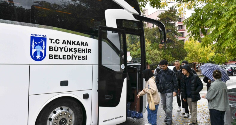 ABB’den üniversite öğrencilerine panoramik Ankara turu