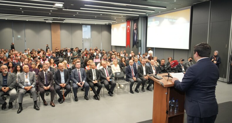 Kadıköy’de “Bütünleşik Afet Kriterleri 2030 Sempozyumu”
